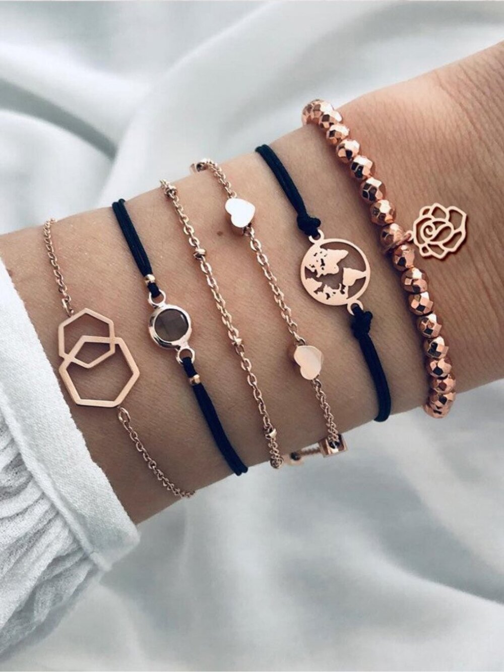NWT Hematite Rose Gold Tone Stacked Bracelet Set – Heart World Map Rose Charm Br